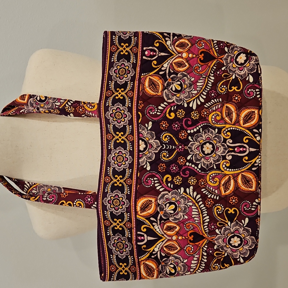 Vera Bradley Tote With Retired Pattern